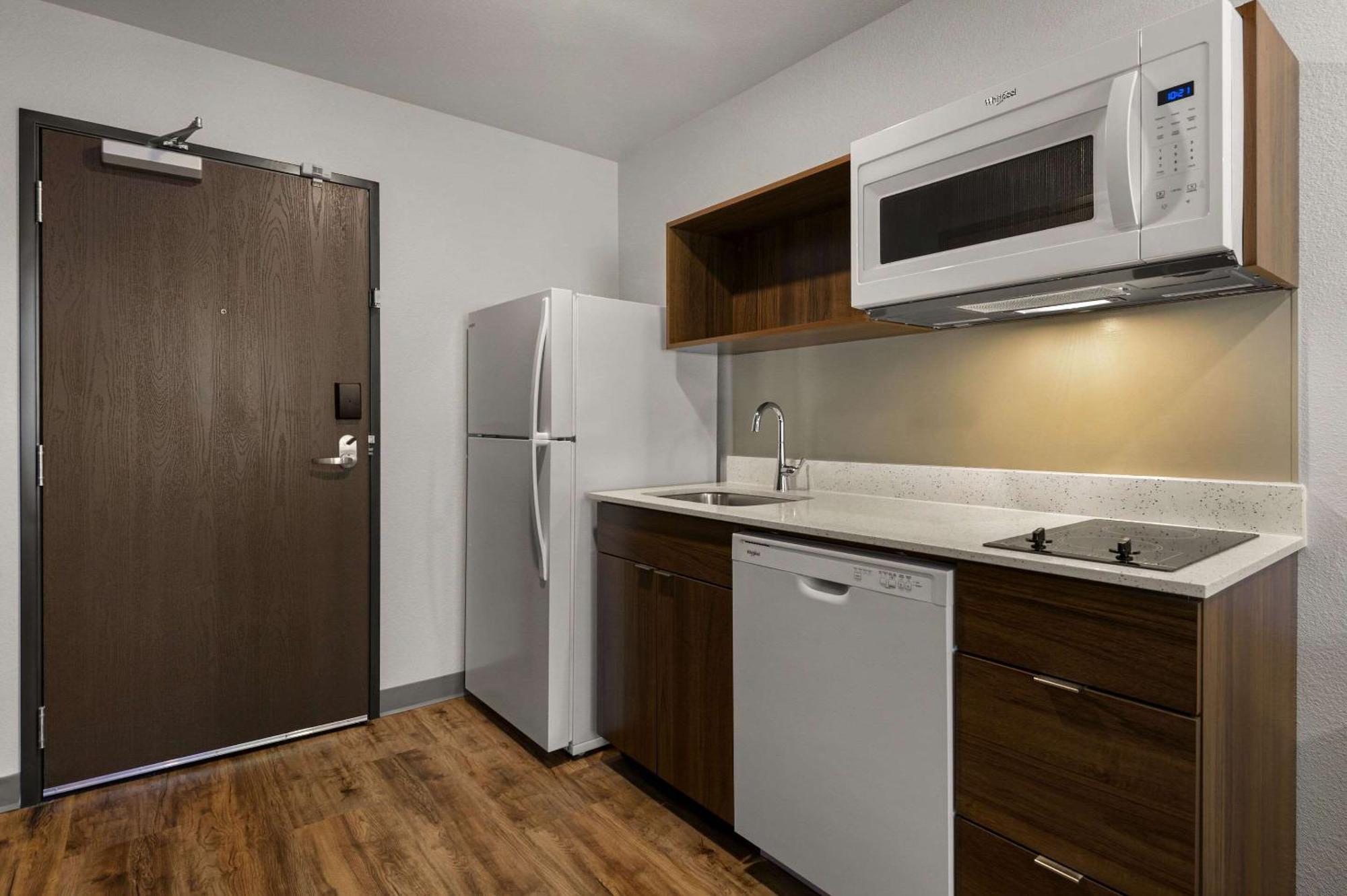 Woodspring Suites Yorktown Newport News Exteriér fotografie