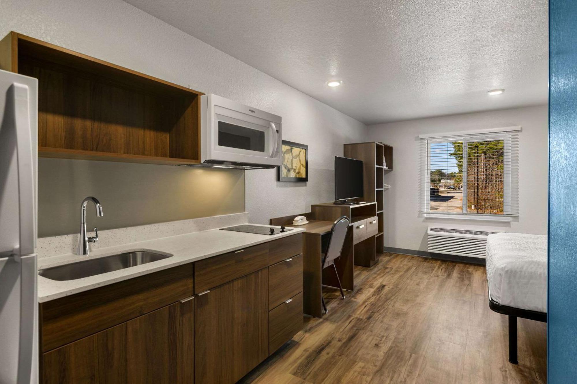 Woodspring Suites Yorktown Newport News Exteriér fotografie